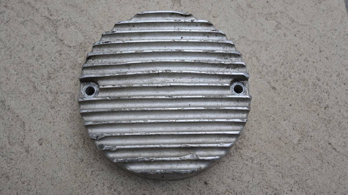 新品】16 XJR400 4HM 鬼フィンポイントカバー R 右側の落札情報詳細