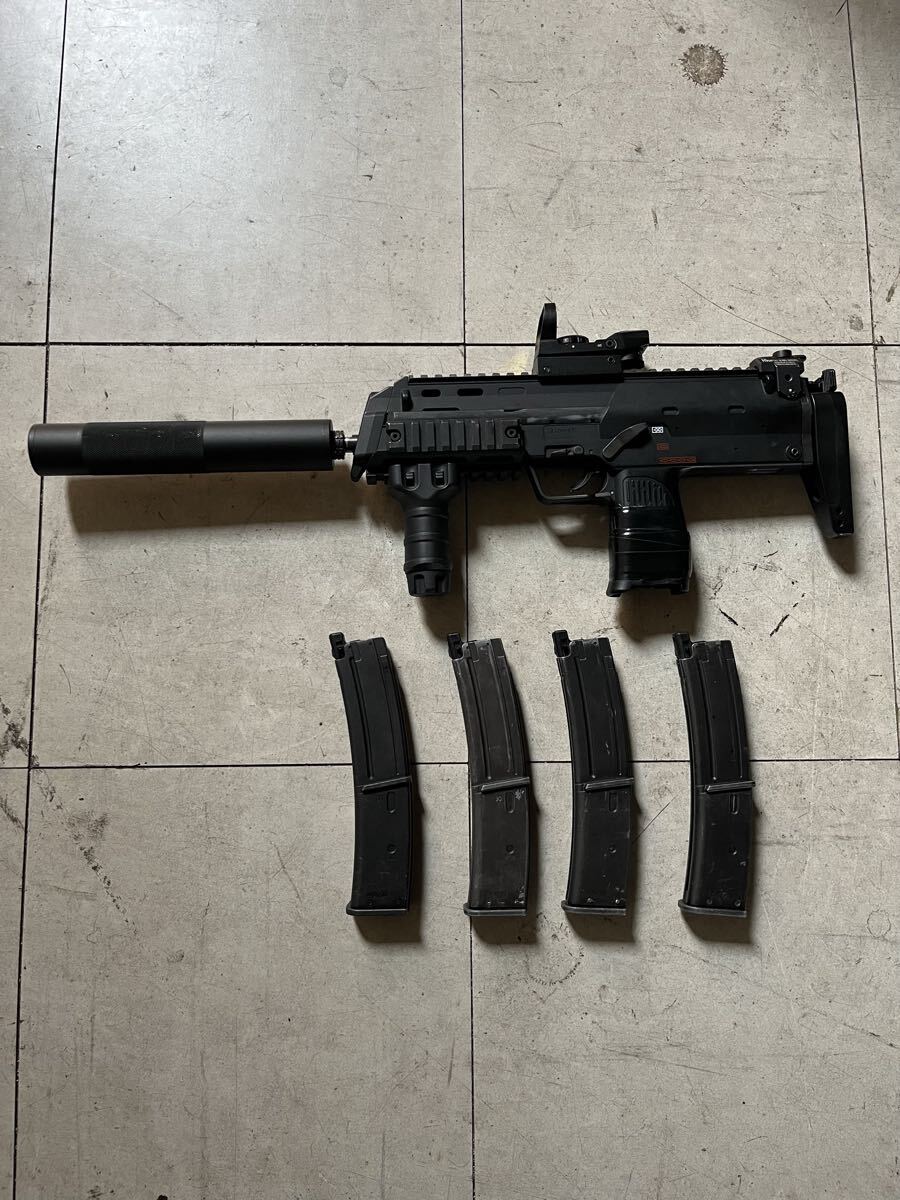 新品同様 東京マルイ MP7 ガスブローバック カスタム グリップ