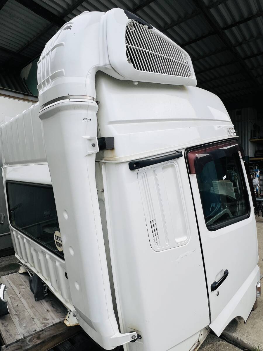 三菱ふそう スーパーグレート 6R10 エアクリーナー エアエレメント