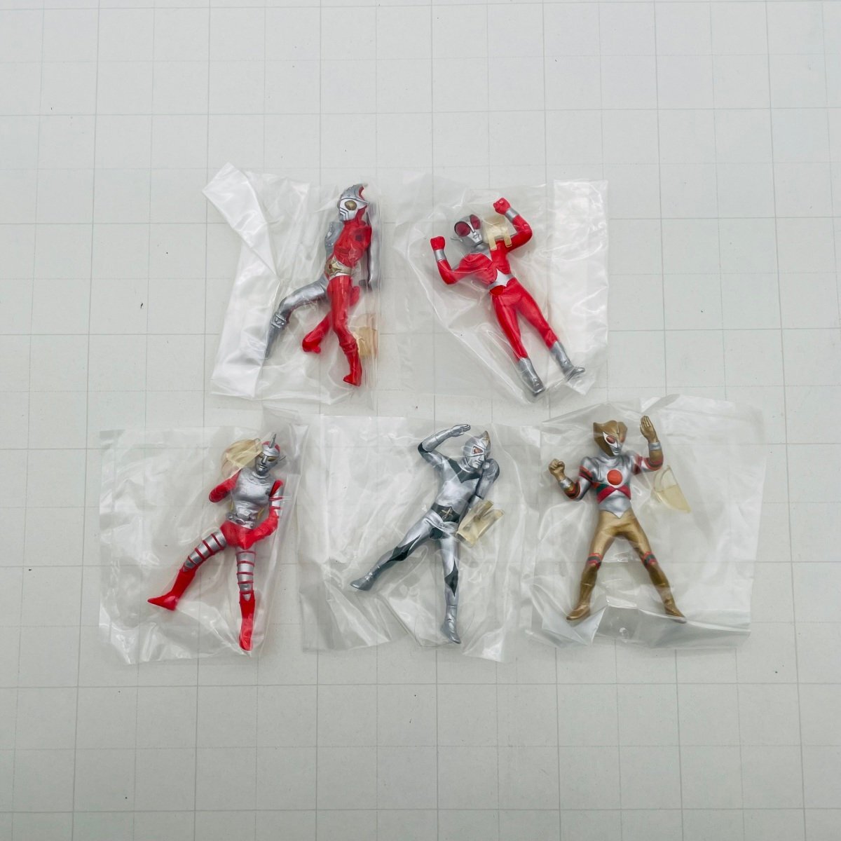 新品】バンダイ ガシャポンEX「円谷ヒーロー大全集」全5種コンプリート 