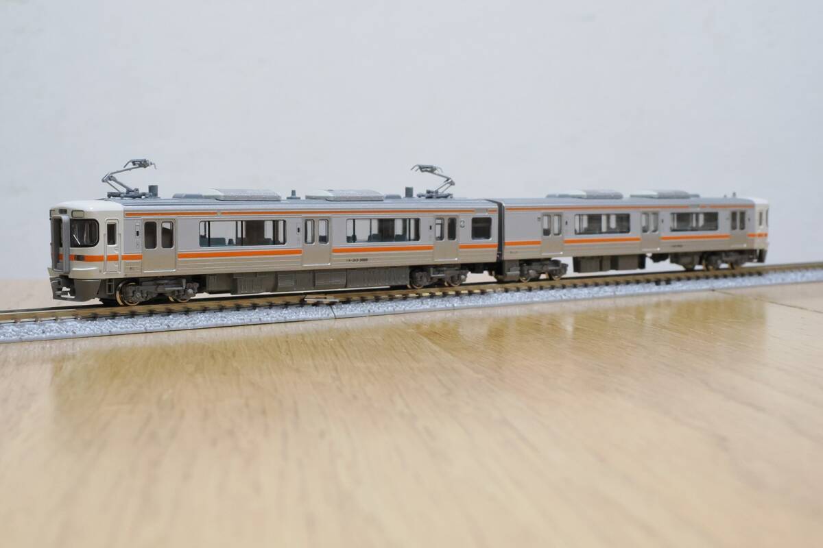 トミックス改造品*211系3000番台ダブルパンタ 高崎車輌センター 高崎線