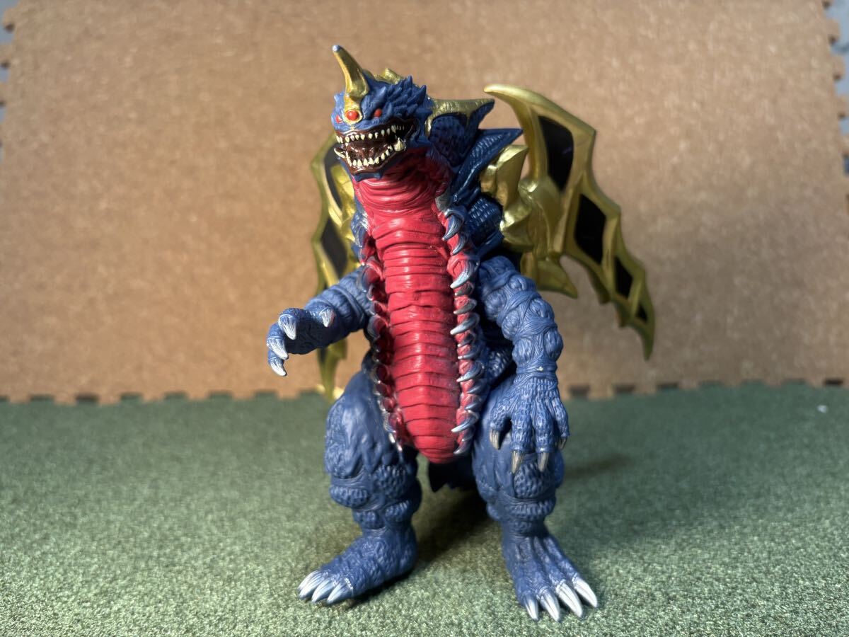 輝*様 タグ付き　ウルトラマンティガ　ダイナ　ガイア　怪獣シリーズ　ソフビ　まと 輝*様 タグ付き ウルトラマンティガ ダイナ ガイア 怪獣シリーズ