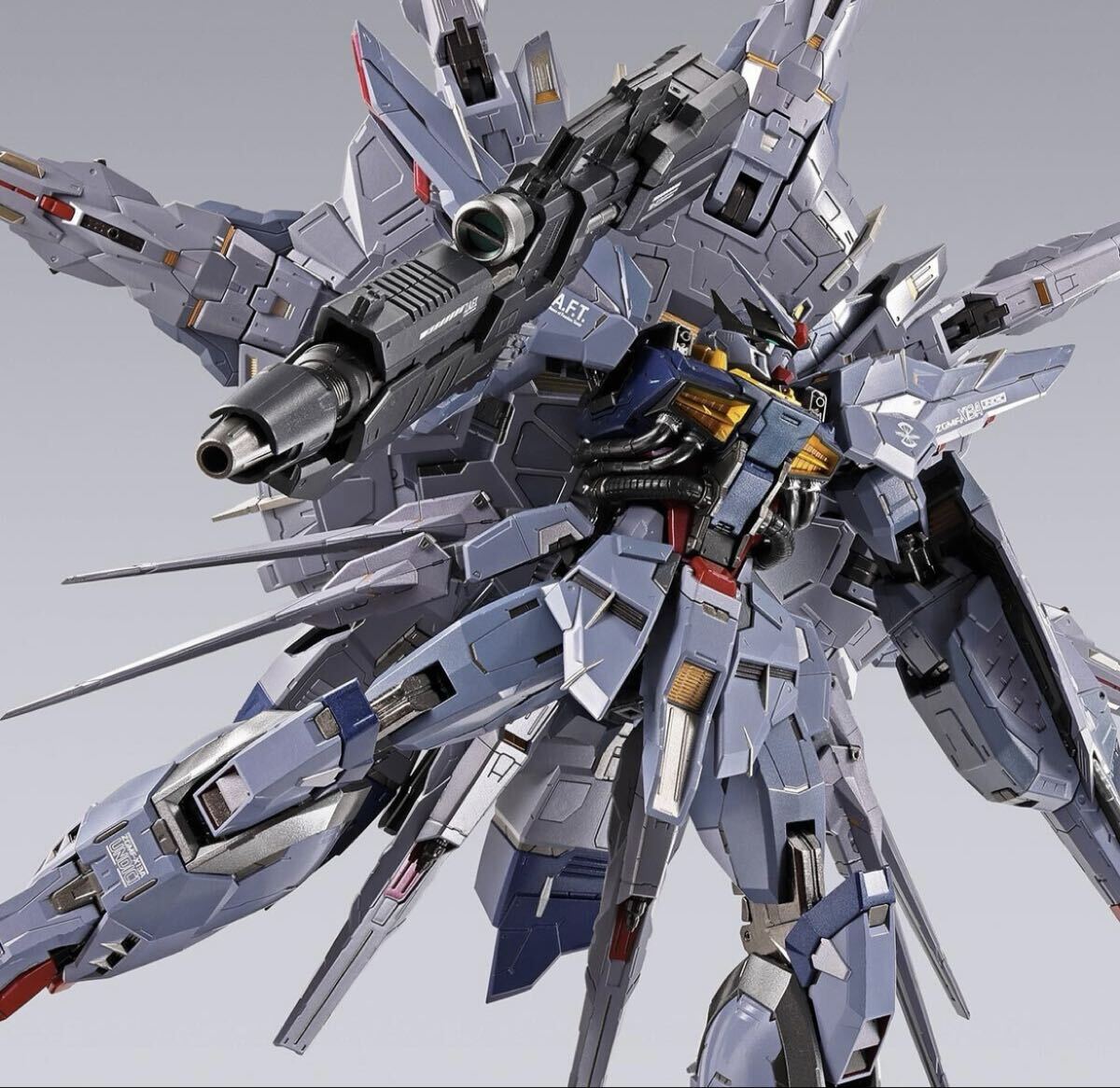 ガンプラ 海外製 MG ZGFM-X13Aプロヴィデンスガンダム完成品 の落札
