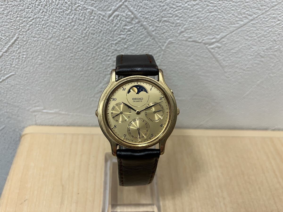 超希少モデル】セイコー SEIKO 7F38-6180 ムーンフェイズ デイデイト