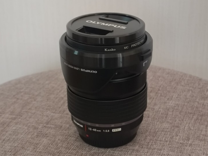 中古】 OLYMPUS E-620 ボディ + ZUIKO DIGITAL 25mm F2.8 (1230万画素