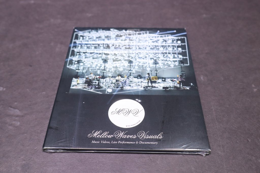 新品】【限定・未開封】コーネリアス☆カセットブック☆Mellow Waves