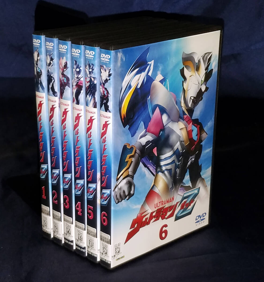 DVD ウルトラマン みんなでシュワッチ! 平和をまもるのりものたち! 他
