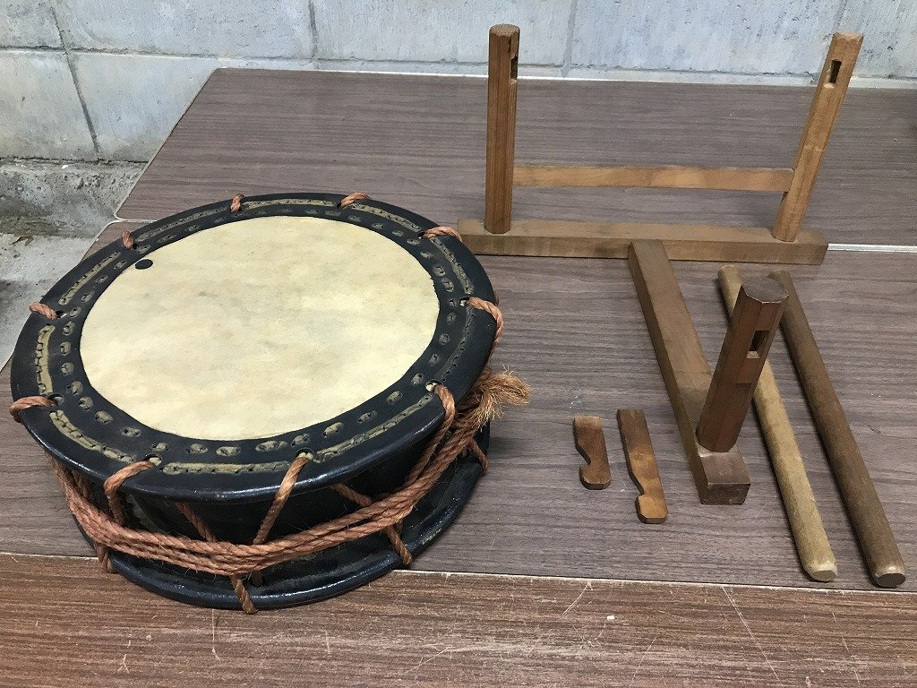 中古】【蓮華】昔の締太鼓 和太鼓 楽器 能楽 歌舞伎 の落札情報詳細