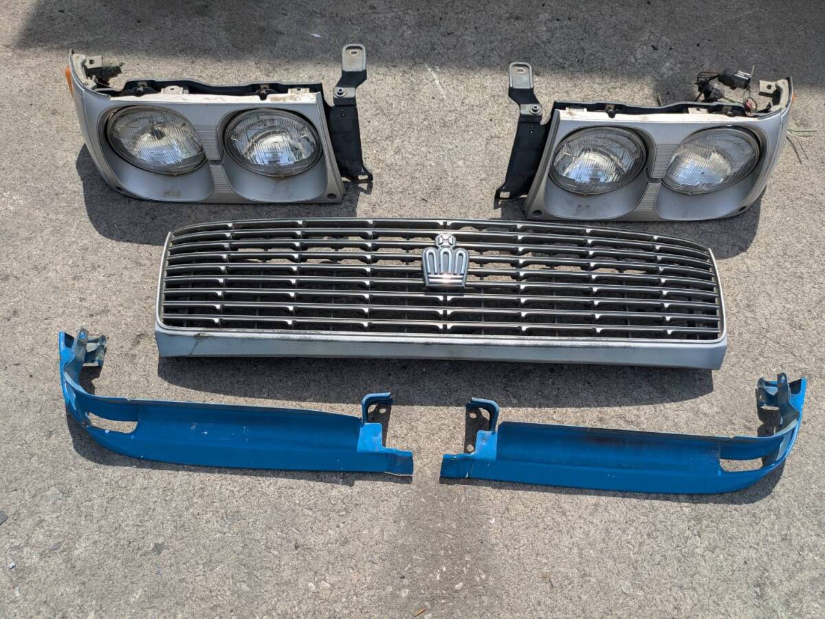 新品】ポン付け□18クラウン 前後期 ハーフエアロ 3点セットの落札情報 