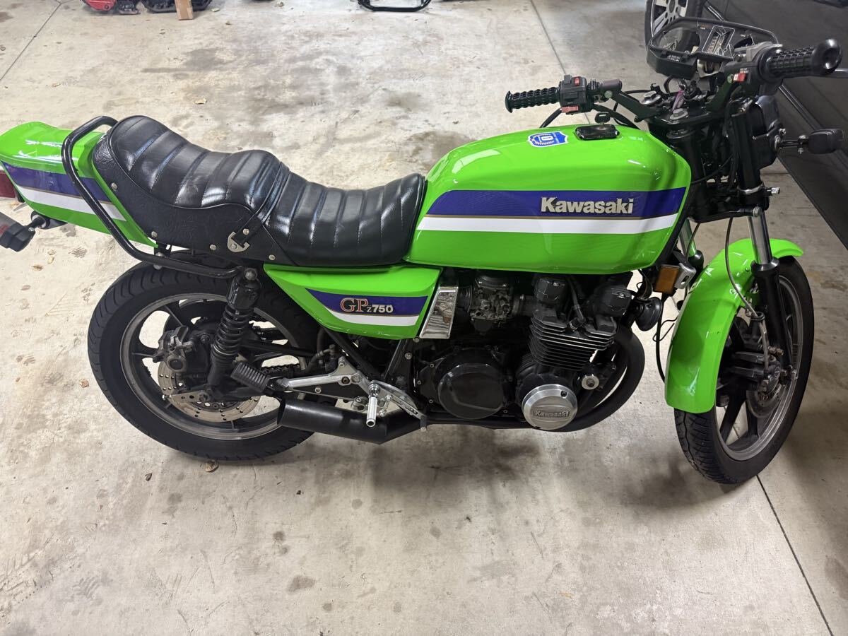 カワサキ 250TR 純正タンク ノーマルタンク kawasaki 川崎 ガソリン