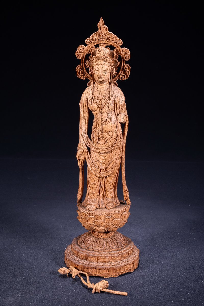象牙彫刻 観音菩薩像】本象牙 1473g 仏像 観音像 D17Bの落札情報詳細