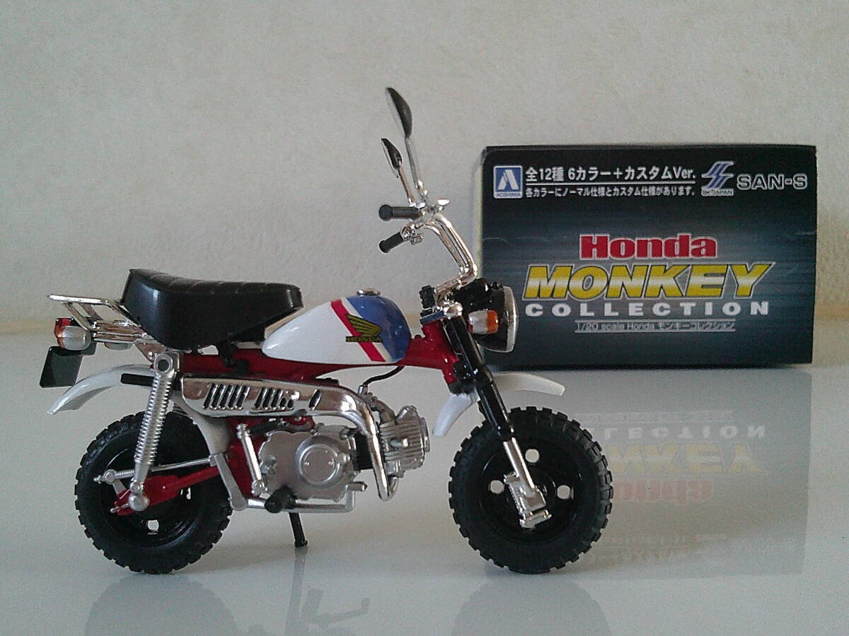 中古】ホンダ Z50J モンキー トリコロールカラー 12V 部品から