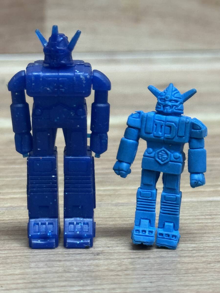 新品】☆電子戦隊デンジマン ダイデンジン ミニソフビ2体☆ビクトラー
