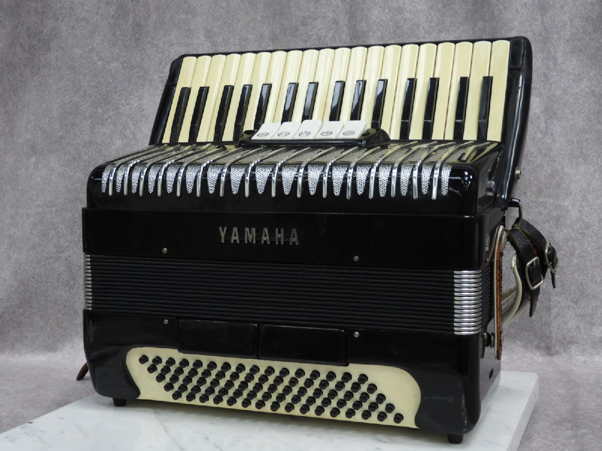 ☆YAMAHAヤマハ☆S-32B ソプラノ アコーディオン 本体 32鍵盤 合奏用