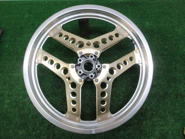 HONDA CBX750F RC17 リアホイール ブーメランコムスター 組み換え 流用