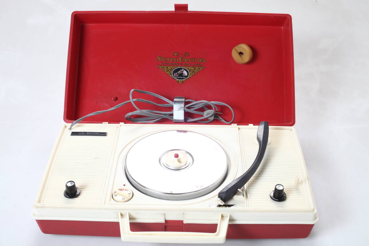 ビクター SPE-8100 ポータブル レコードプレーヤー　VICTOR ☆ VICTOR ビクター 真空管式 ポータブル レコードプレーヤー SPE-8100