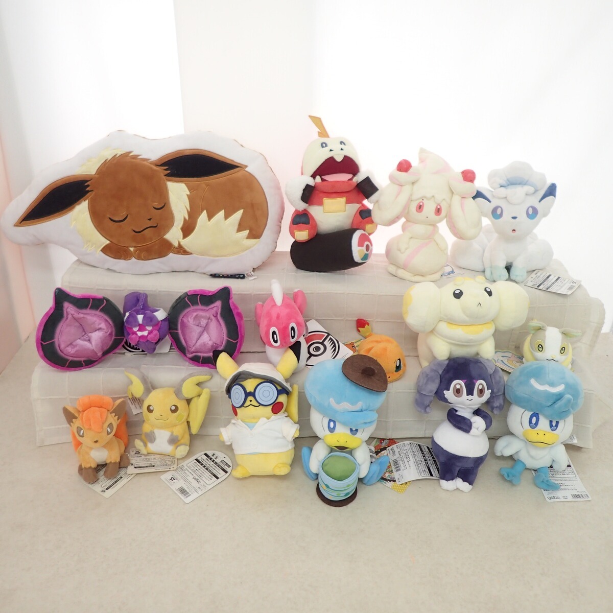 新品】ポケモンセンター☆陶飾り ピカチュウ ライチュウ ピチュー 干支