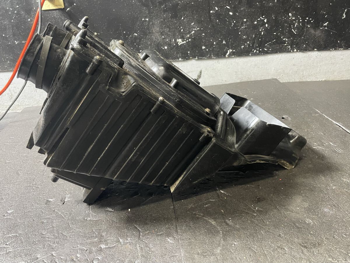 中古】CB400Four NC36 純正エアクリーナーボックスカバー！791HOの落札