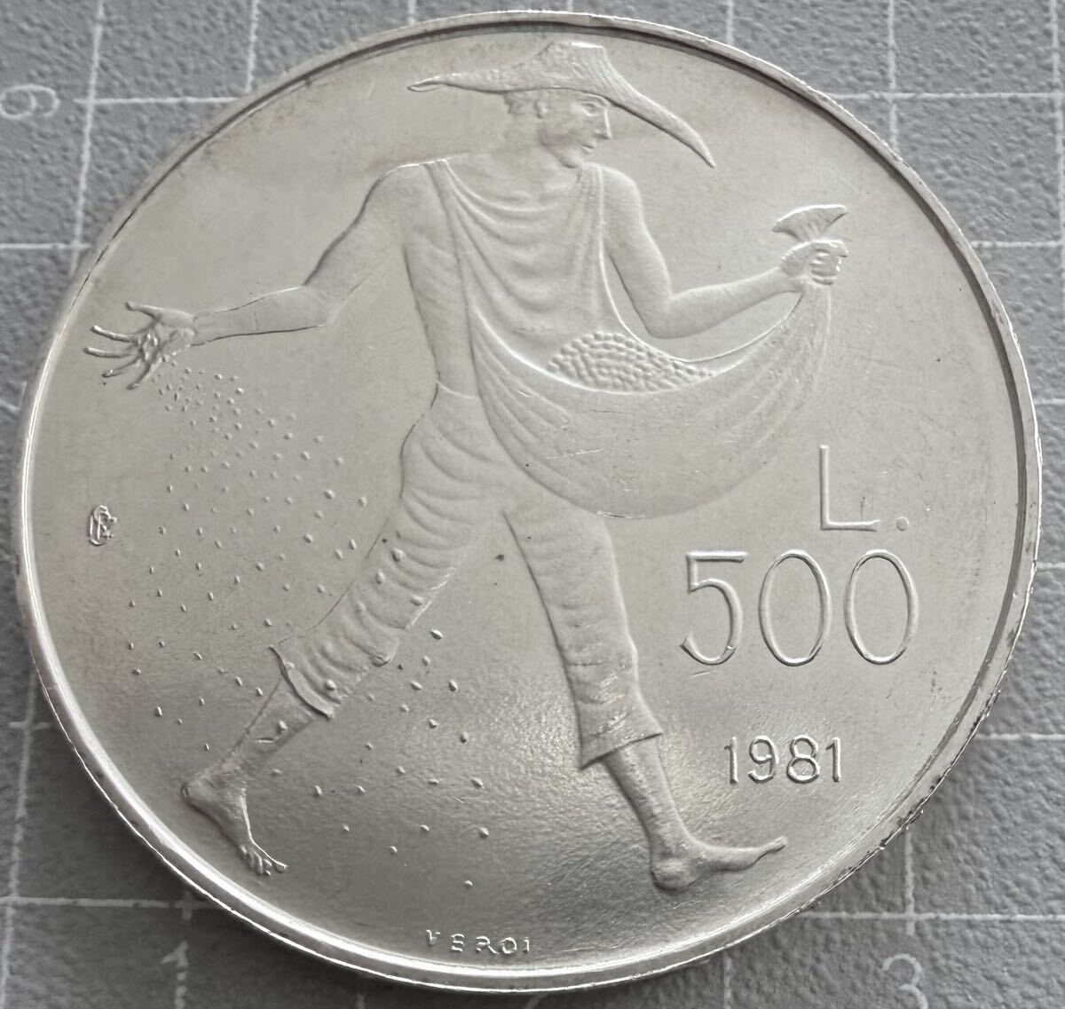 サンマリノ/200リラ/1997年】旧硬貨 コイン 硬貨 サンマリノ共和国の