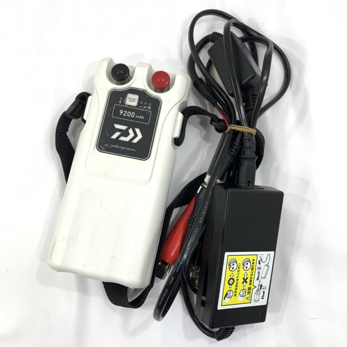中古】 ダイワ スーパーリチウム 8000WP-L 充電器付き 電動リール用