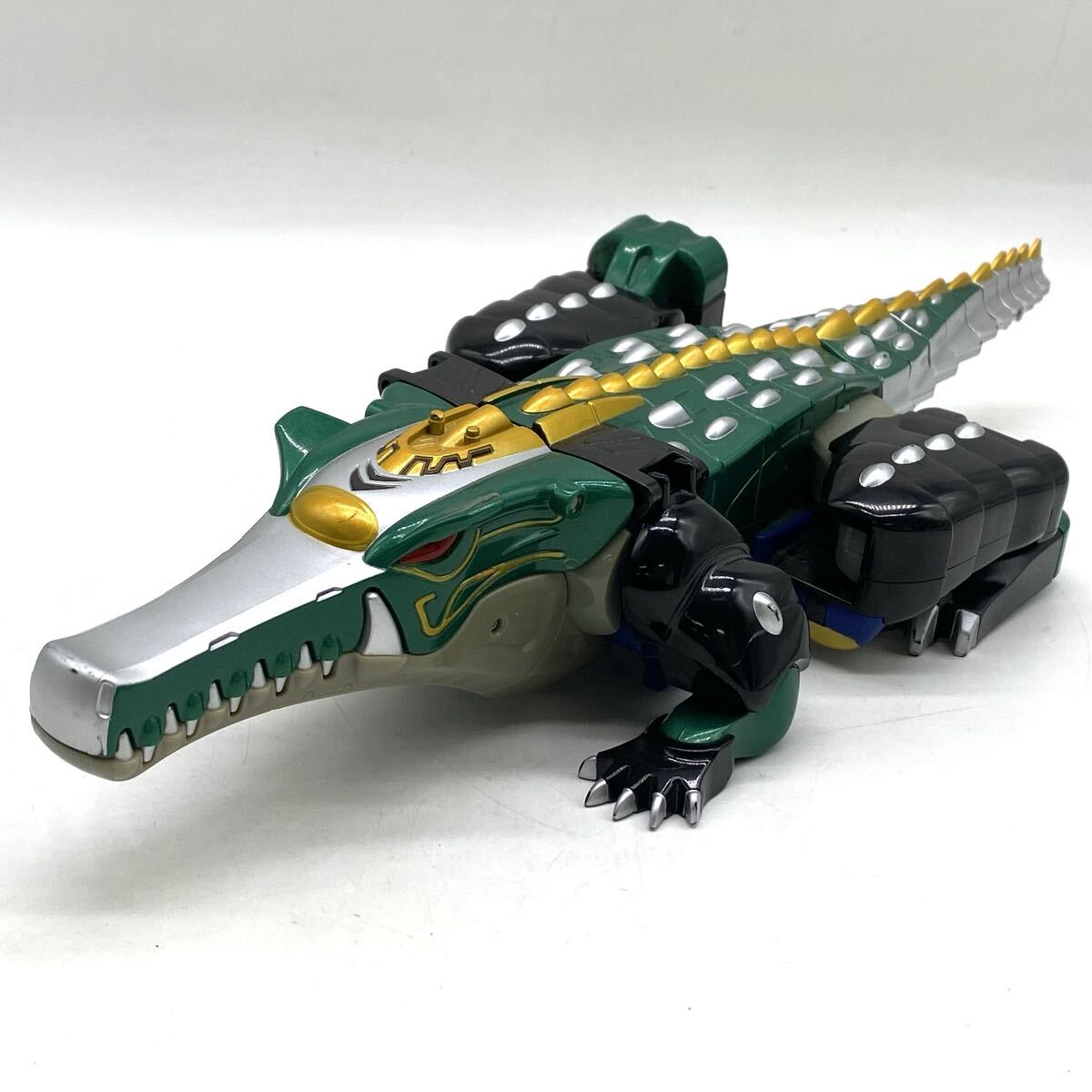 ジャンク品】♪ジャンク品♪百獣戦隊ガオレンジャー 魔獣合体 DX ガオ