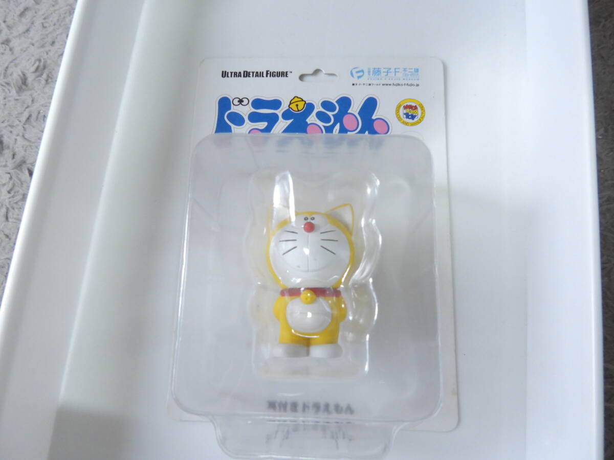 新品】デニム ドラえもん ぬいぐるみ 8周年 Ver.藤子・F・不二雄
