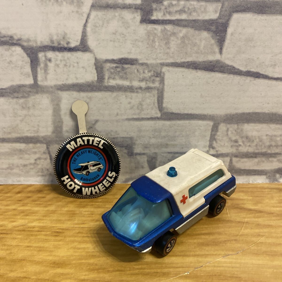 ゆうパック 送料0円 スーパーアンビュランス SUPER AMBULANCE 1/54 DK