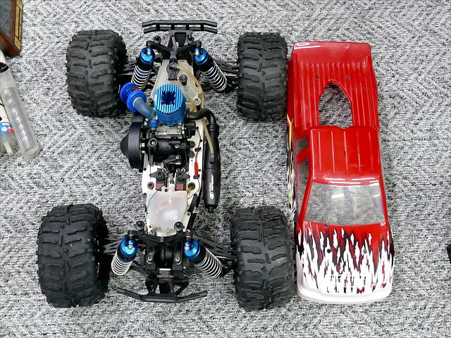やや傷や汚れあり】MUGEN 無限精機 MBX8R B05 エンジン エンジンバギー