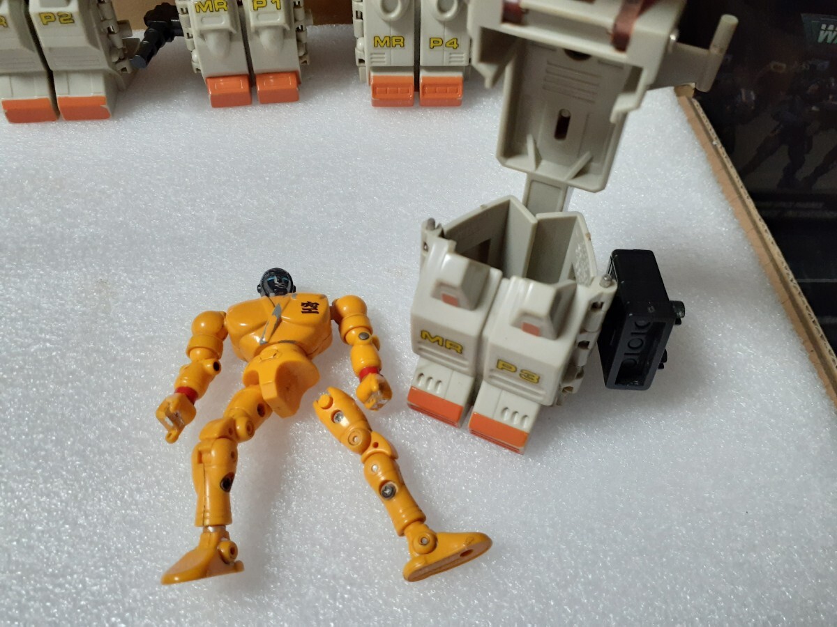 送料無料】【同梱不可】 マシンロボ バトルアーマー5 中古の落札情報