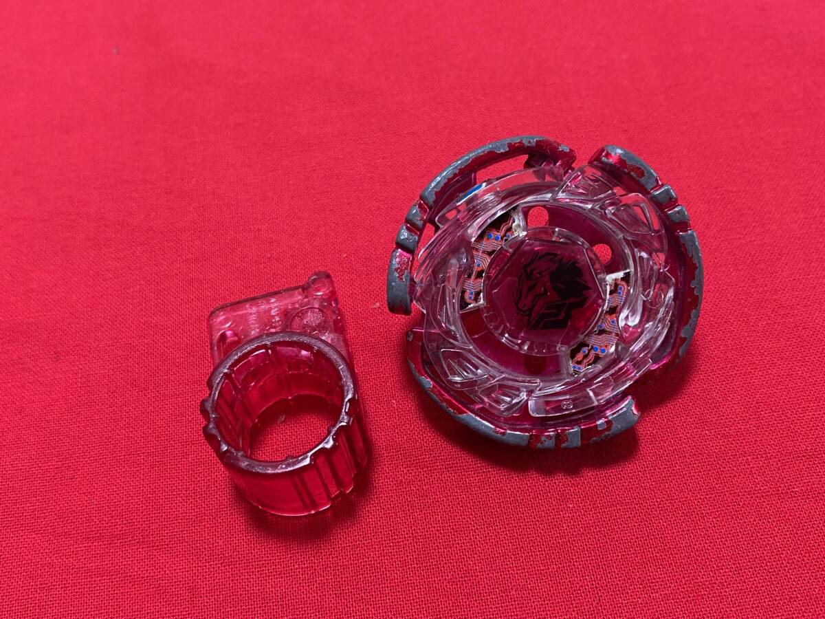 ホンモノ 国内正規品 メタルファイト ベイブレード USED【限定