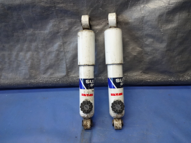 中古】スズキ純正・HA36S/アルトワークス 2WD用KYB/カヤバ製純正