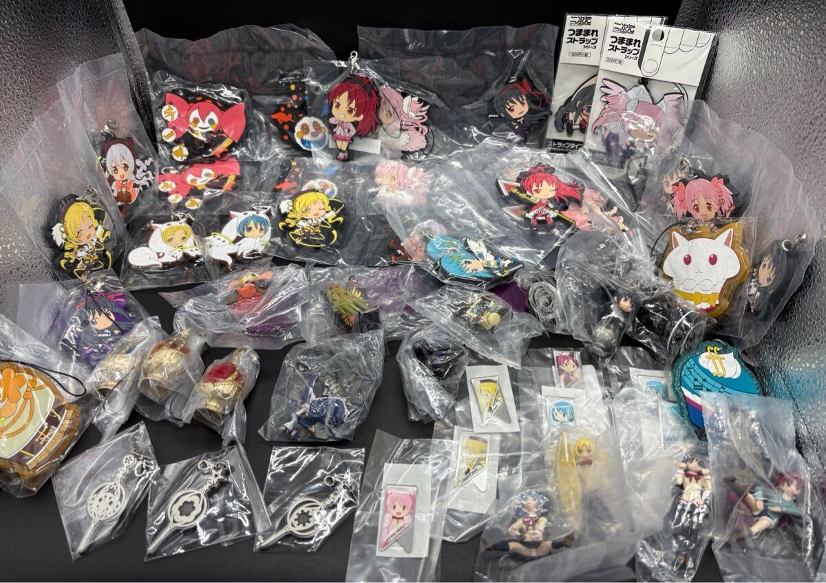 新品】つままれキュウべえ つままれシリーズ ラバーストラップ 未開封