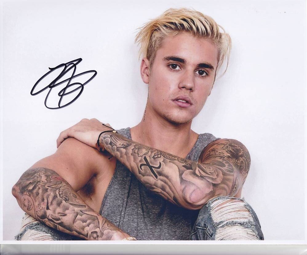 Justin Bieber 直筆サイン入りフォト ジャスティン・ビーバー☆直筆サイン入り写真☆彡の落札情報詳細