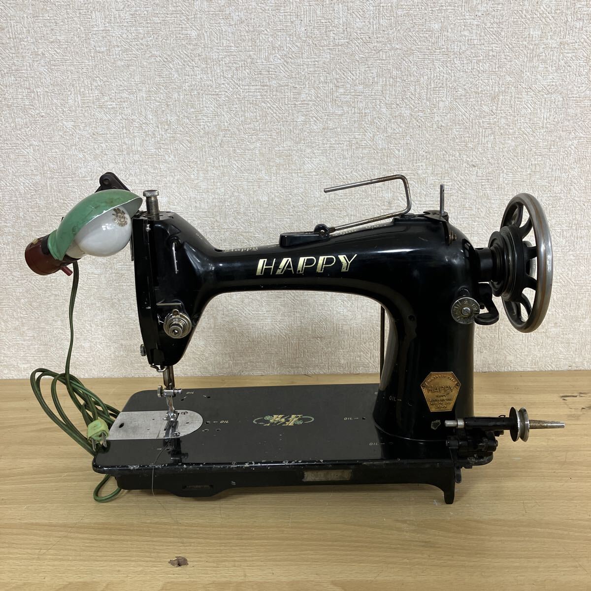 昭和レトロ＞黒ミシン HAPPY ハッピーミシン 日本製 アンティーク