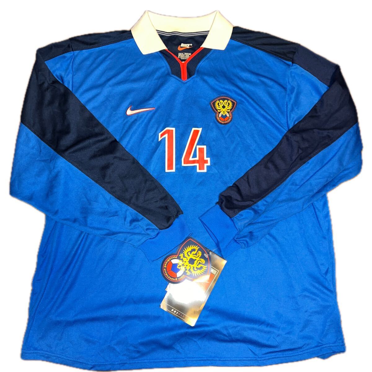 【新品/タグ付き】2018ロシアW杯 スペイン代表 ♯6 イニエスタ【Lサイズ】 新品】【新品】スペイン代表2018ロシアワールドカップ ホーム