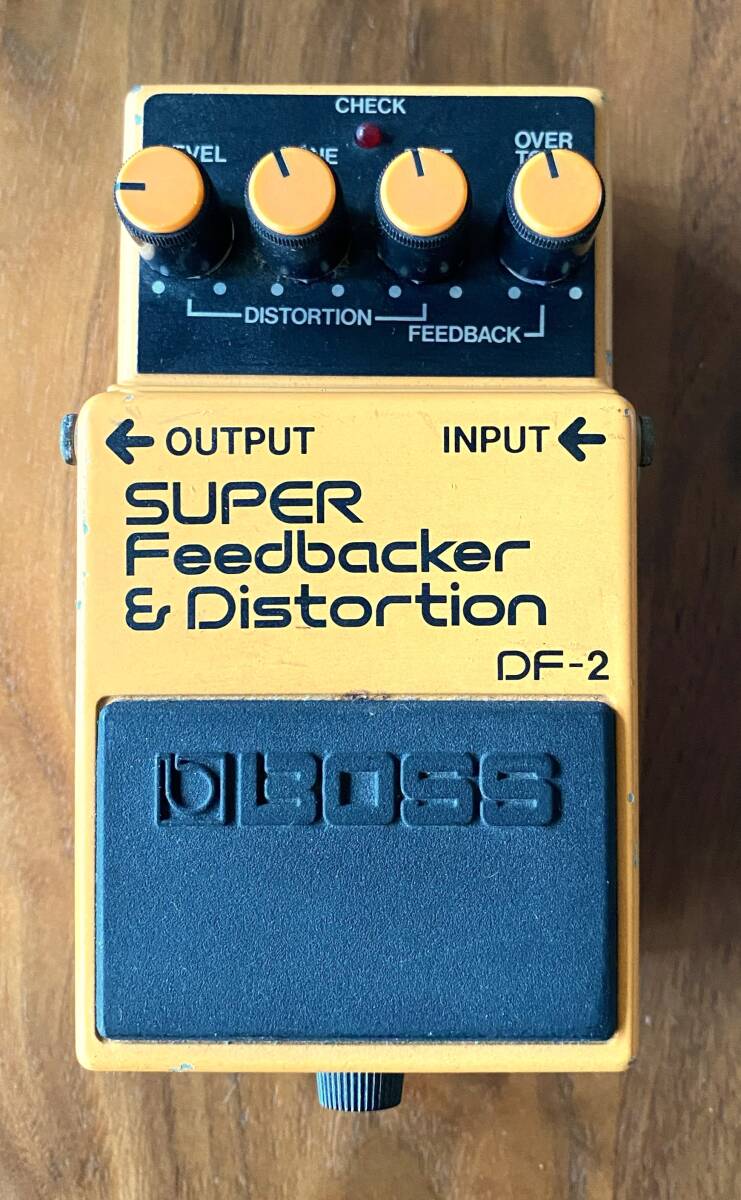 Behringer ベリンガー FD300 ULTRA FEEDBACK / DISTORTION BOSS DF-2