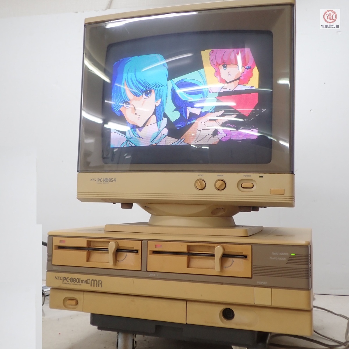 NEC PC-8801mkIIMR 本体 + キーボード + モニター PC-KD852 箱付【80の