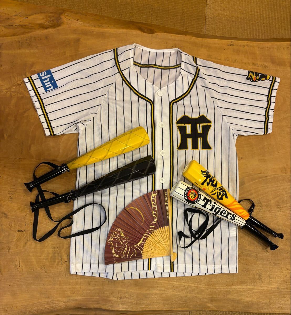 ☆DKG☆未使用品 阪神タイガース 甲子園球場 ロイヤルスイート 限定 V