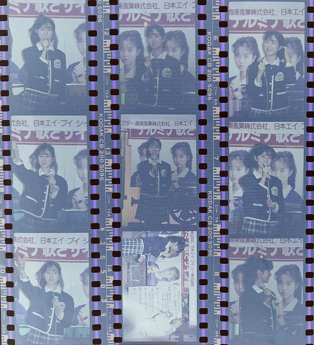 4か2750 近代映画 付録 1989年 小高恵美VS中山忍 小冊子 写真集 の落札