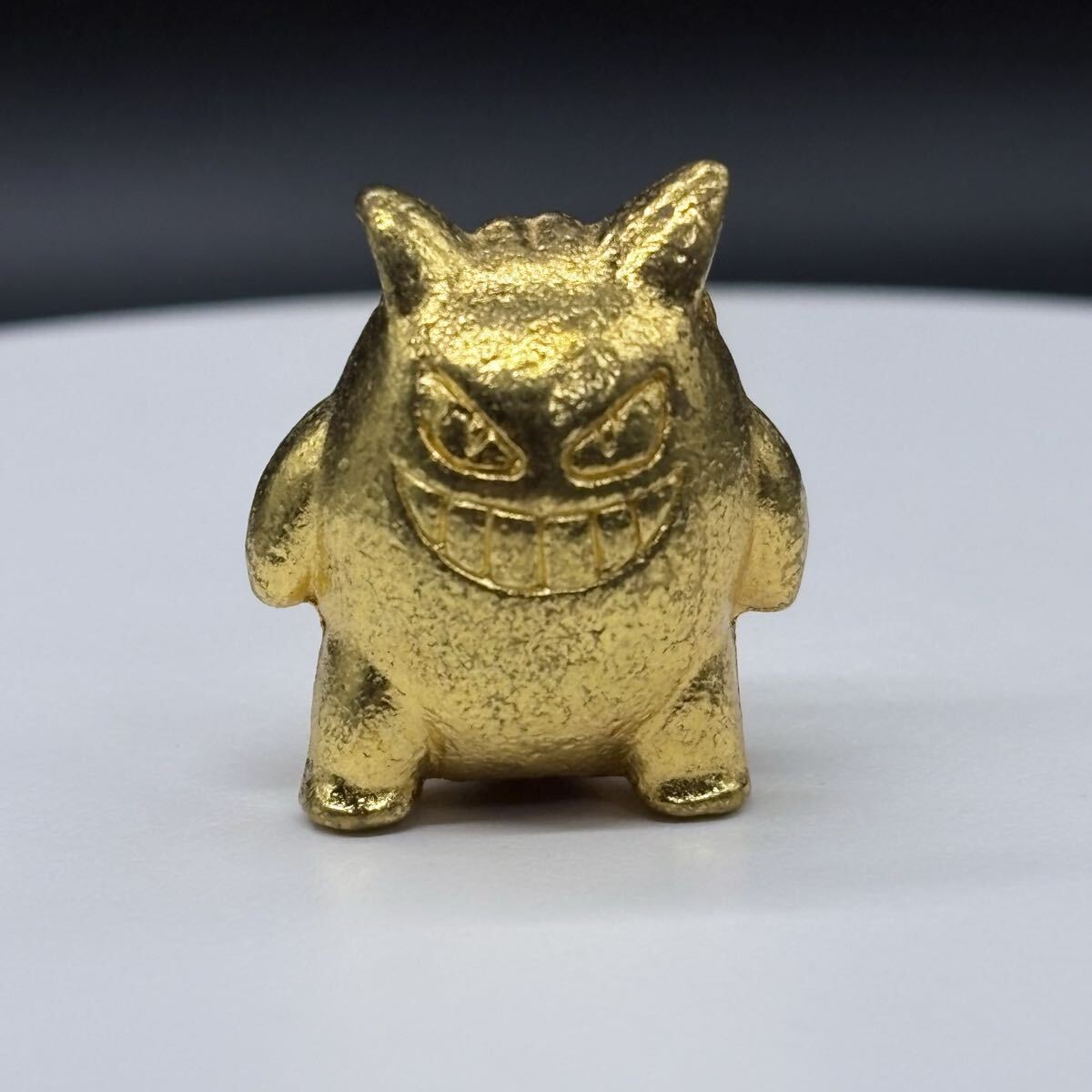 貴重 ポケモン メタルフィギュア 【ミュウ 金 銀】2体セット （検