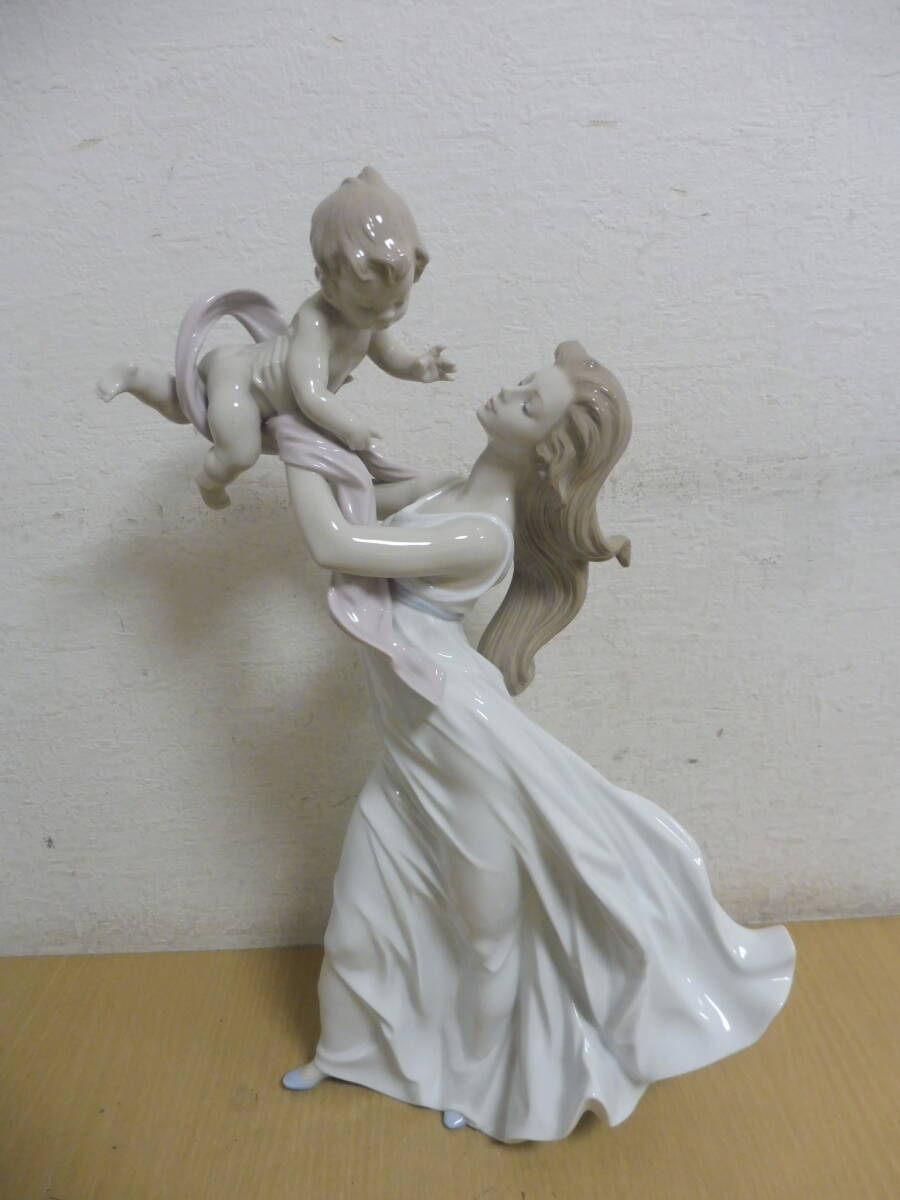 目立った傷や汚れなし】美品 LLADRO リヤドロ 犬と少女『待ってたよ