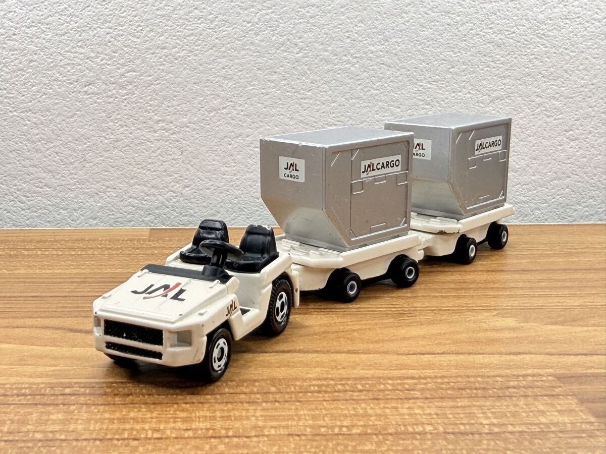 1/200 B747 B777 GSE トーイングトラクター 2台セット WT500 TT-40