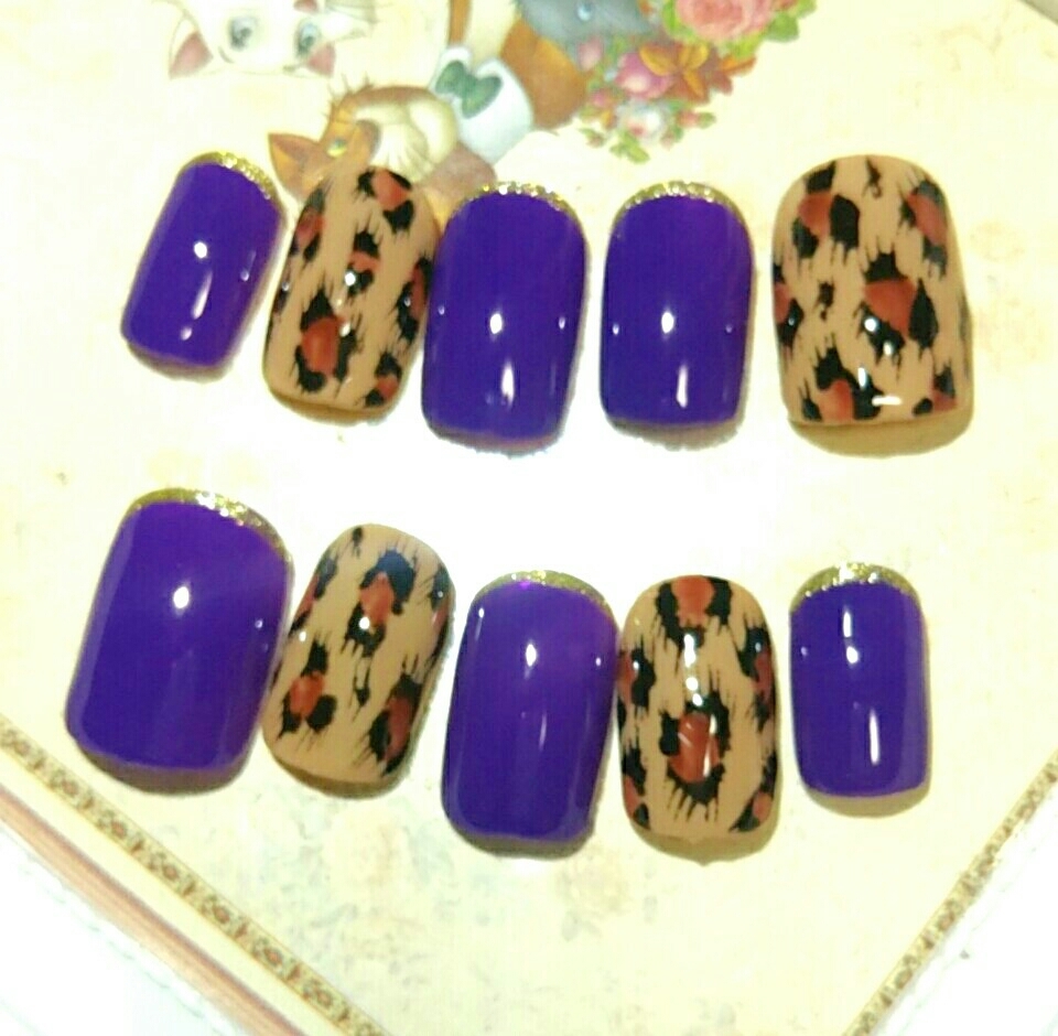 新品 637ネイルチップ ショート サイズ変更無料 グレージュ 紫 ヒョウ柄 レオパード柄 秋ネイル 豹柄 ジェルネイル の落札情報詳細 ヤフオク落札価格情報 オークフリー スマートフォン版