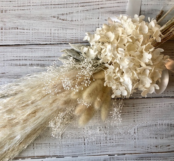 新品】星月猫☆「パンパスグラスとホワイトアナベルのスワッグ」ドライ 