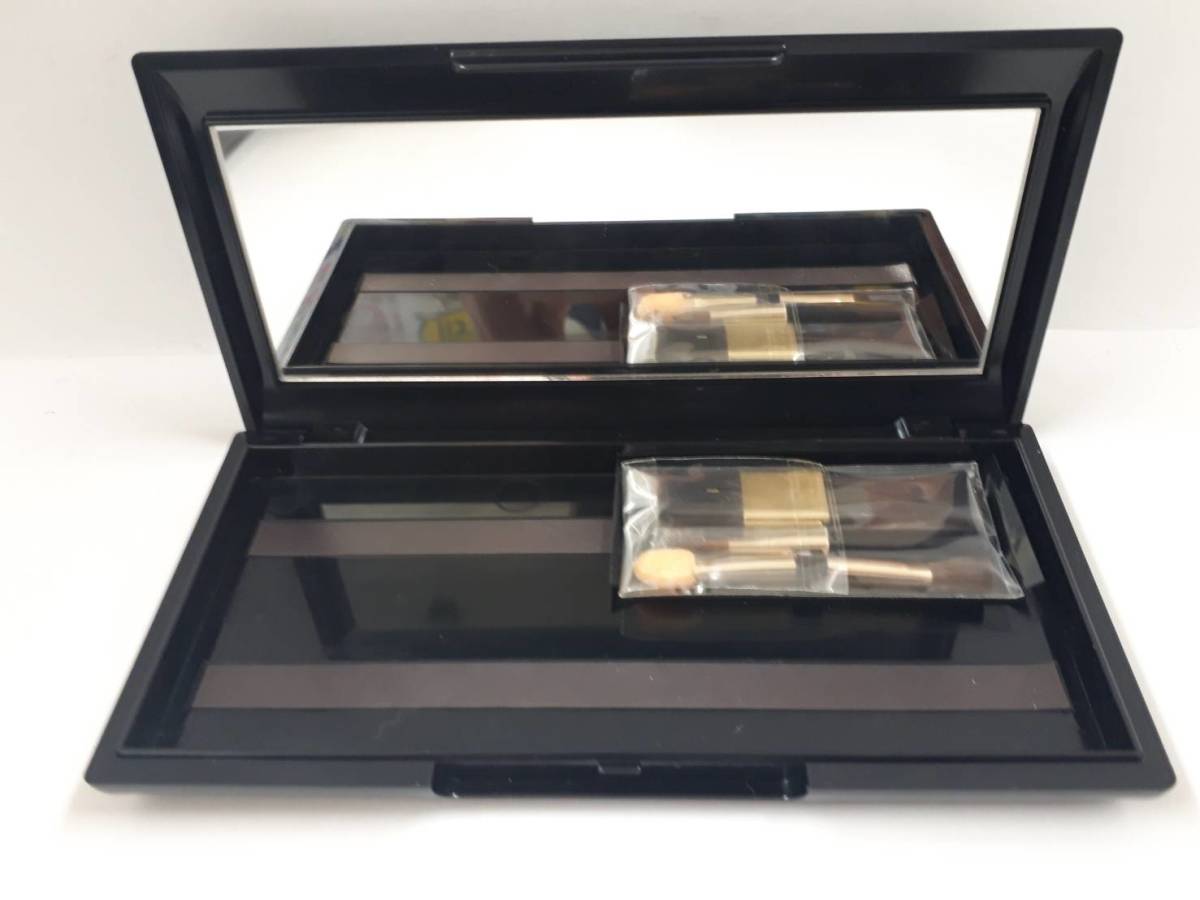 M169 未使用保管品 Cefine セフィーヌ フリーパレット ケース コスメ 化粧品 の落札情報詳細 ヤフオク落札価格情報 オークフリー スマートフォン版