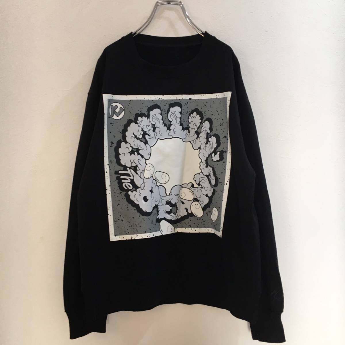 ジーユー G U Gu Kim Jones キム ジョーンズ スウェットシャツ 長袖 341 胸元プリント Mサイズ メンズ 黒 ブラック の落札情報詳細 ヤフオク落札価格情報 オークフリー スマートフォン版