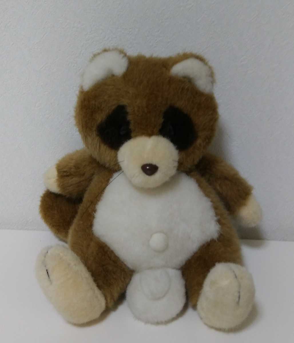 ぬいぐるみの三英 Stuffed Animal たぬき 昭和レトロ　あらいぐま ぬいぐるみの三英 たぬき ぬいぐるみ 昭和レトロ - メルカリ