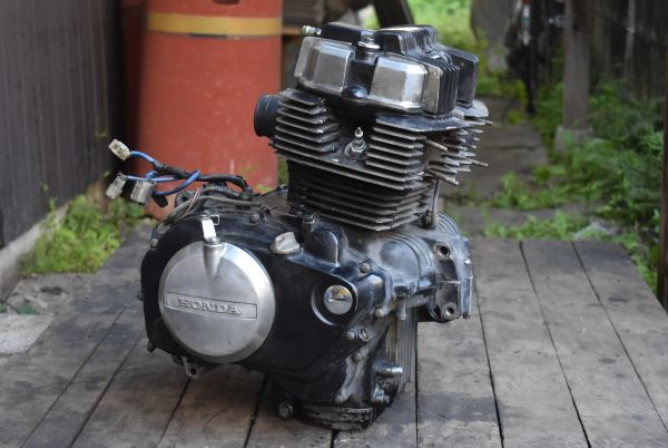 cb400t エンジン　腰上oh済　6速 cb400t エンジン 腰上oh済 6速 ホークⅡCB400T（ホンダ