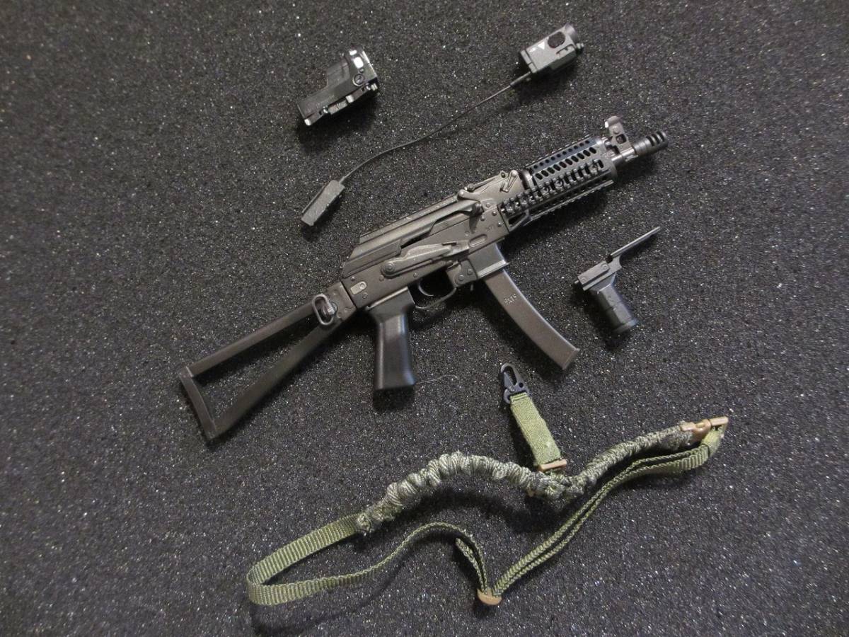 Damtoys社製 スペツナズ ロシア連邦国家親衛隊 特殊部隊 緊急対応特殊課 ソーブル Pp 19 01 Vityaz サブマシンガン 1 6 スケール の落札情報詳細 ヤフオク落札価格情報 オークフリー スマートフォン版