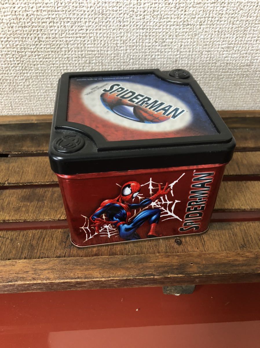 USJ☆2003年スパイダーマンお菓子缶ユニバーサルスタジオジャパンの